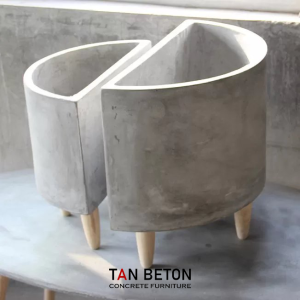 Chậu cây Bán Nguyệt